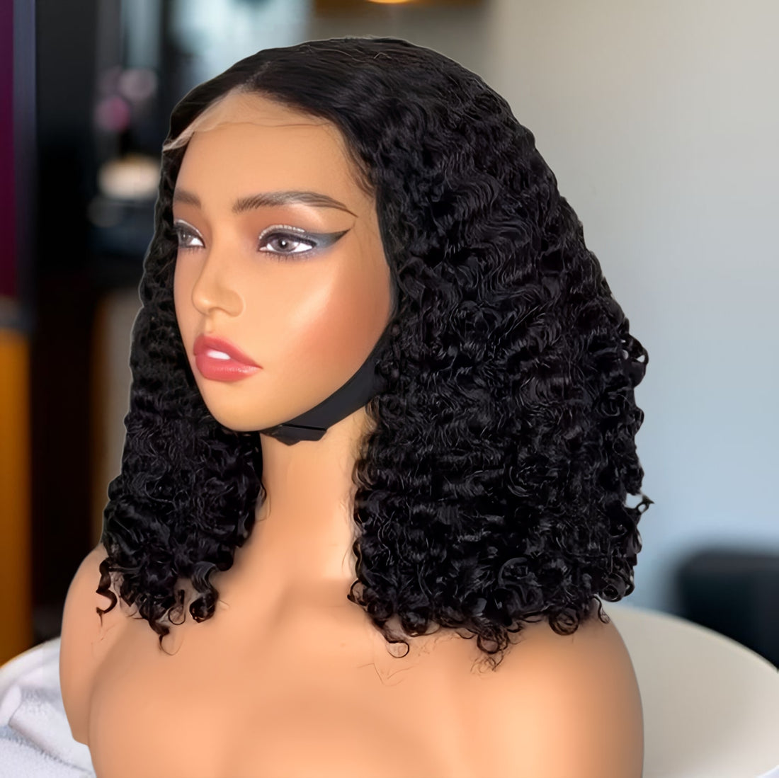 Amazing pixie Curl - 100 % Virgin Hair- 5×5 Closure